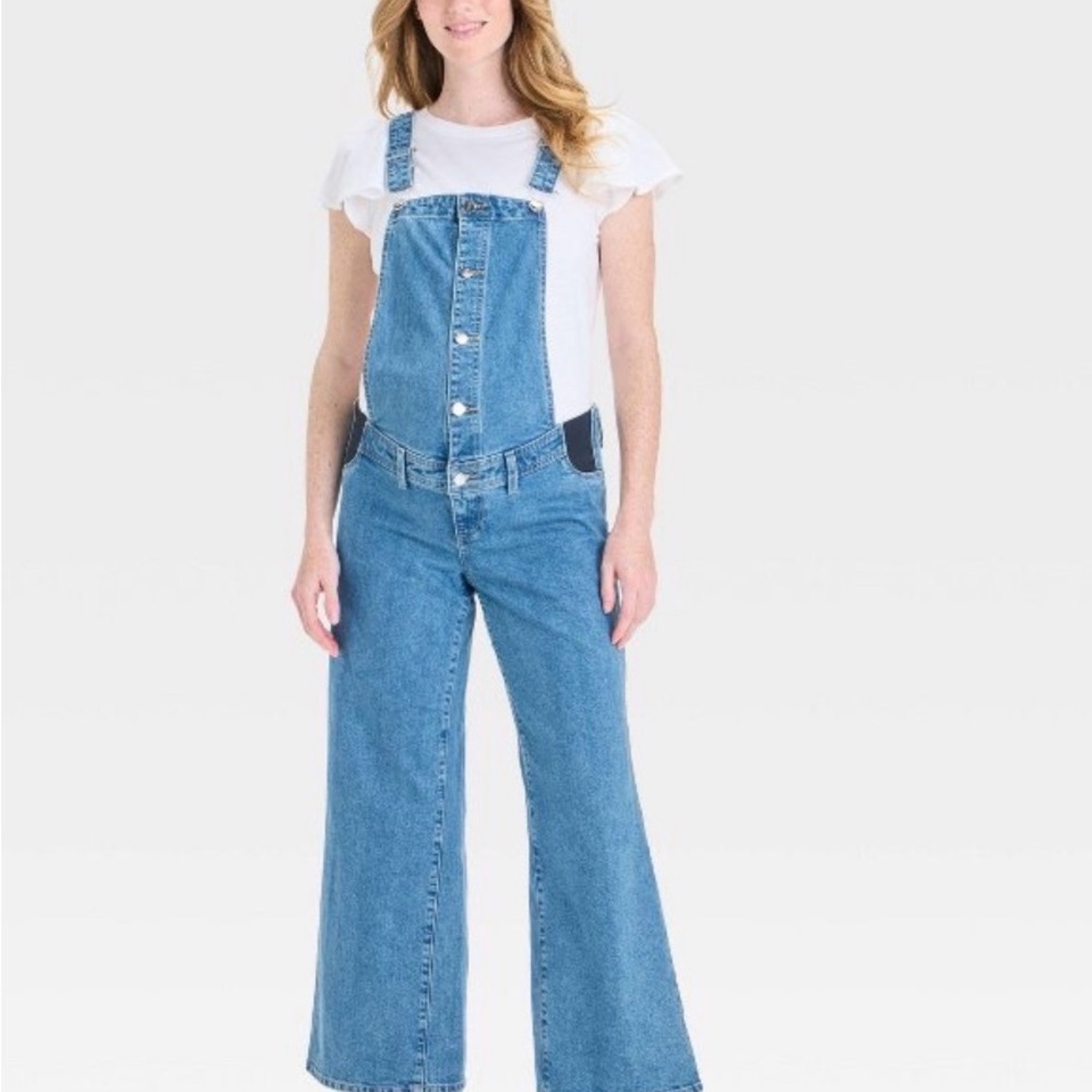 Isabel Maternity by Ingrid & Isabel Light Blue Denim Overalls12 nwt